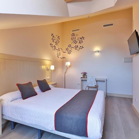Hostal La Chata By Vivere Stays San Ildefonso Eksteriør billede