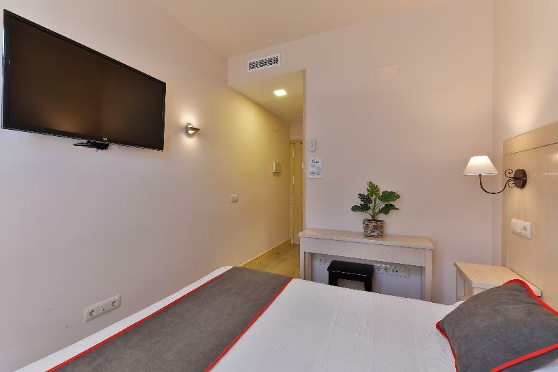Hostal La Chata By Vivere Stays San Ildefonso Eksteriør billede