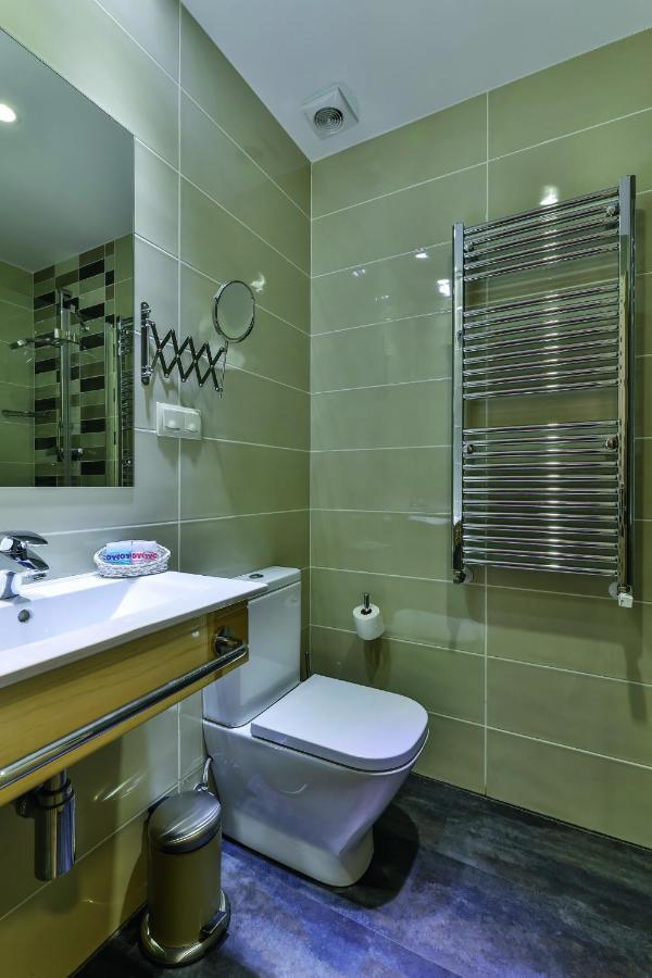 Hostal La Chata By Vivere Stays San Ildefonso Eksteriør billede