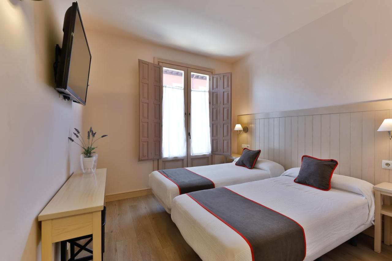 Hostal La Chata By Vivere Stays San Ildefonso Eksteriør billede